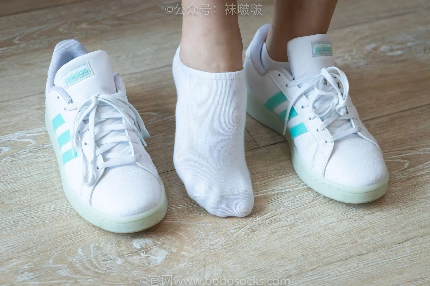 [BoBoSocks袜啵啵]NO.024 涵涵-板鞋、白棉袜、裸足 [134P]插图5